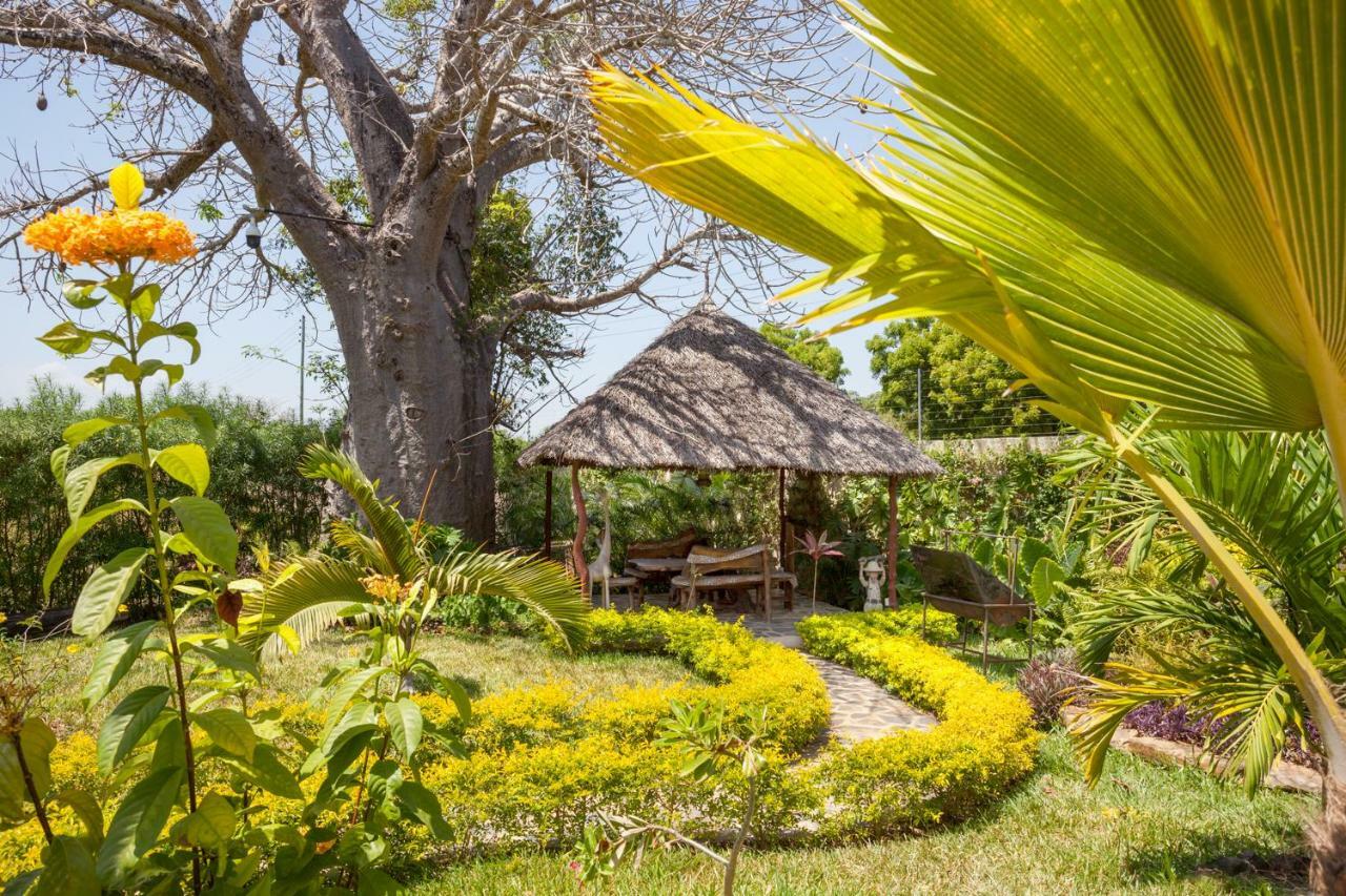 Villa Raymond, Diani, Kenya 迪亚尼海滩 外观 照片